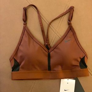 Nike Indy Light-Support Padded Sports Bra
